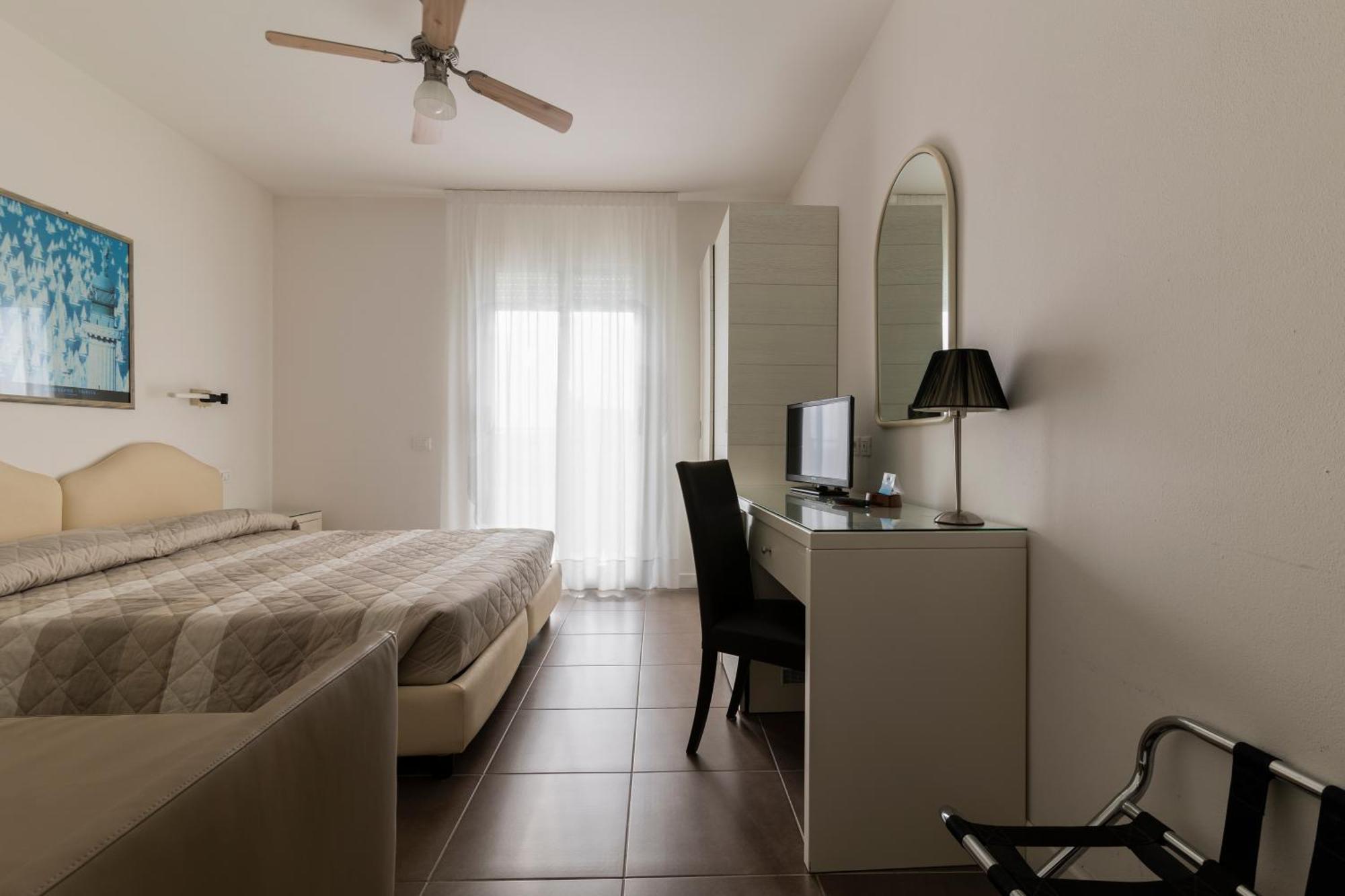 Hotel Miami Τζεσόλο Λίντο Εξωτερικό φωτογραφία
